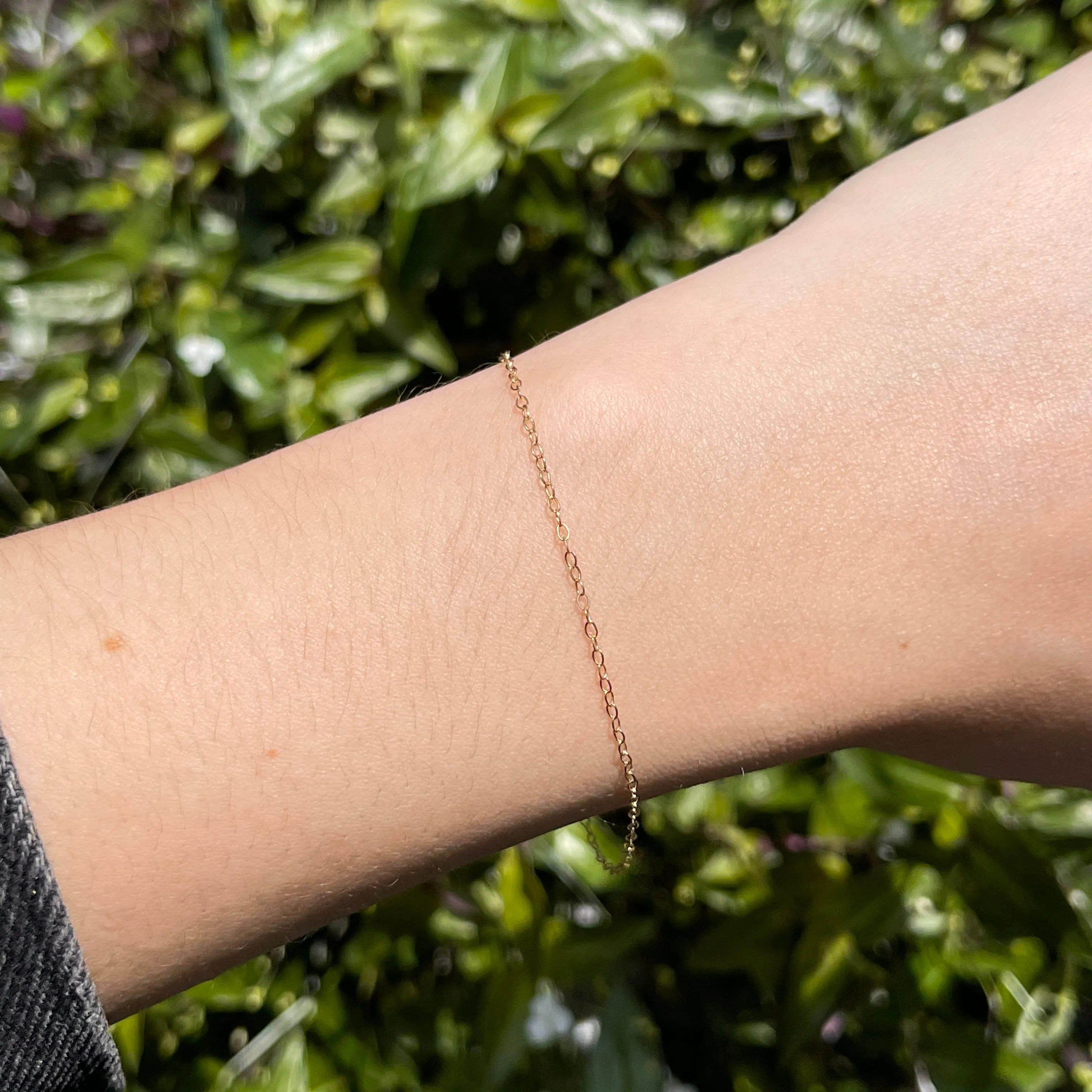 14KT Yellow Gold Flat 1.3mm Cable Link Chain Bracelet