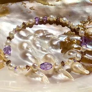 Arpaia 7.5" stretch bracelet with white cultured pearls, glass seed beads, and Swarovski crystal