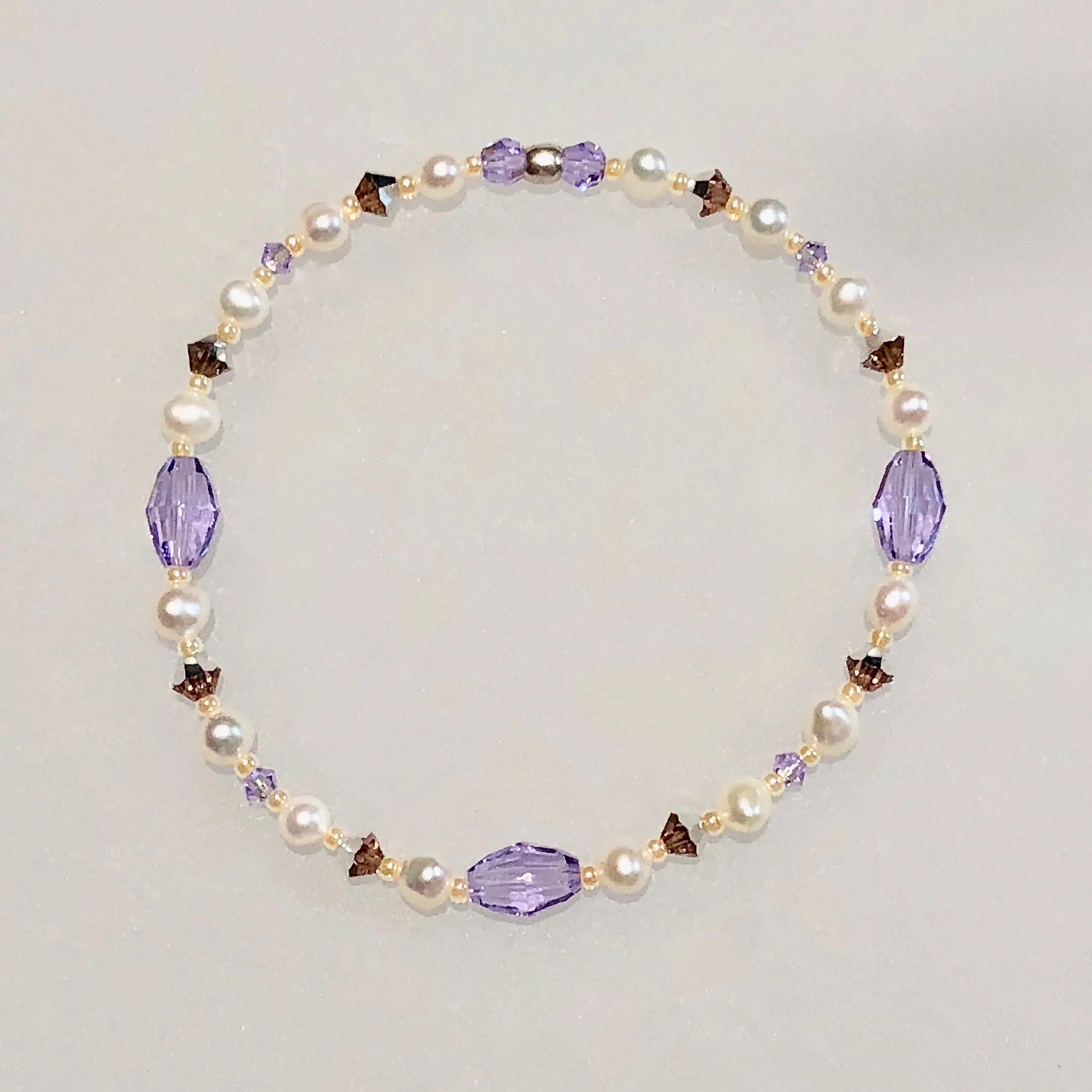 Arpaia 7.5" stretch bracelet with white cultured pearls, glass seed beads, and Swarovski crystal