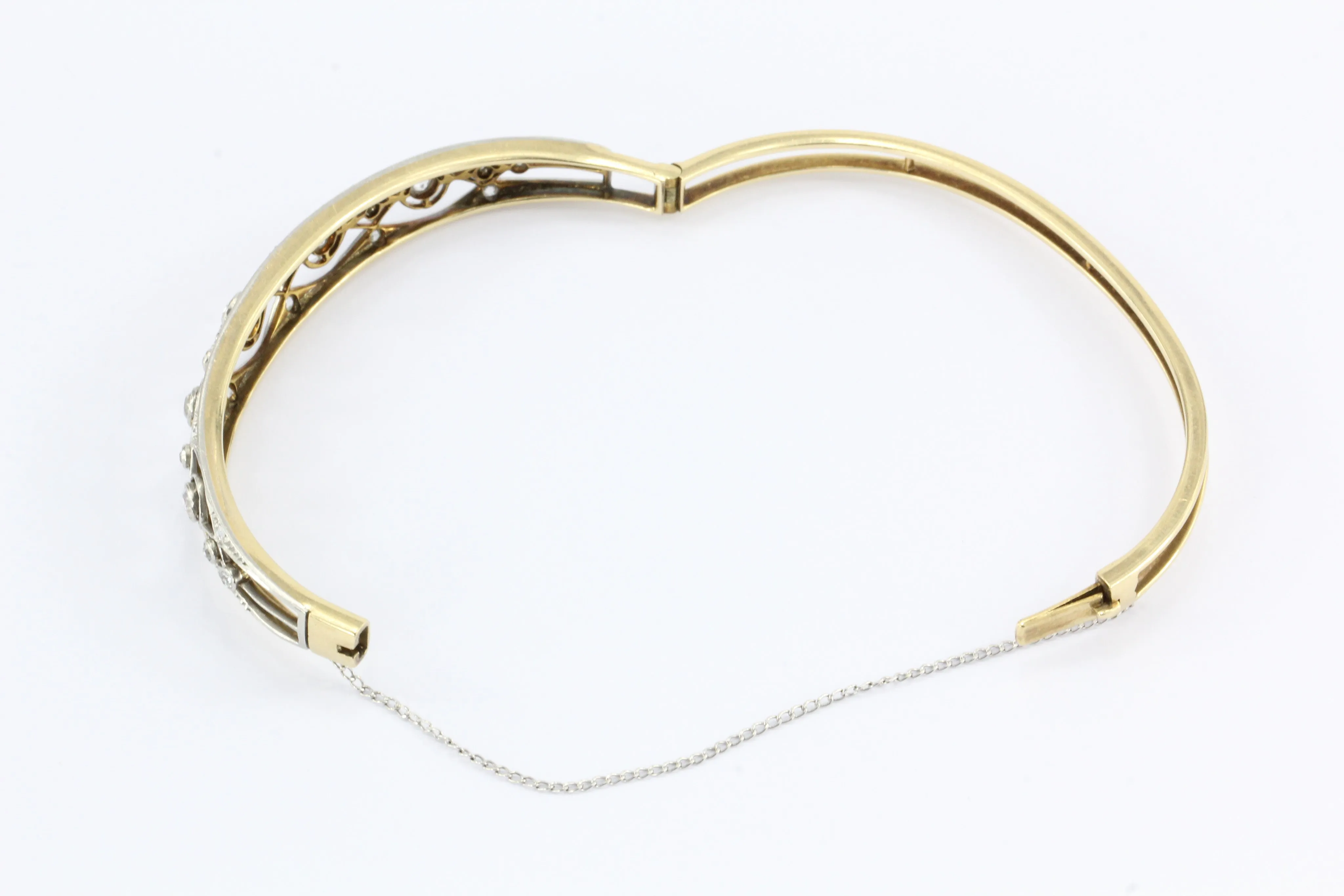 Art Nouveau 14K Yellow Gold Old European Cut Diamond Bangle Bracelet c.1905