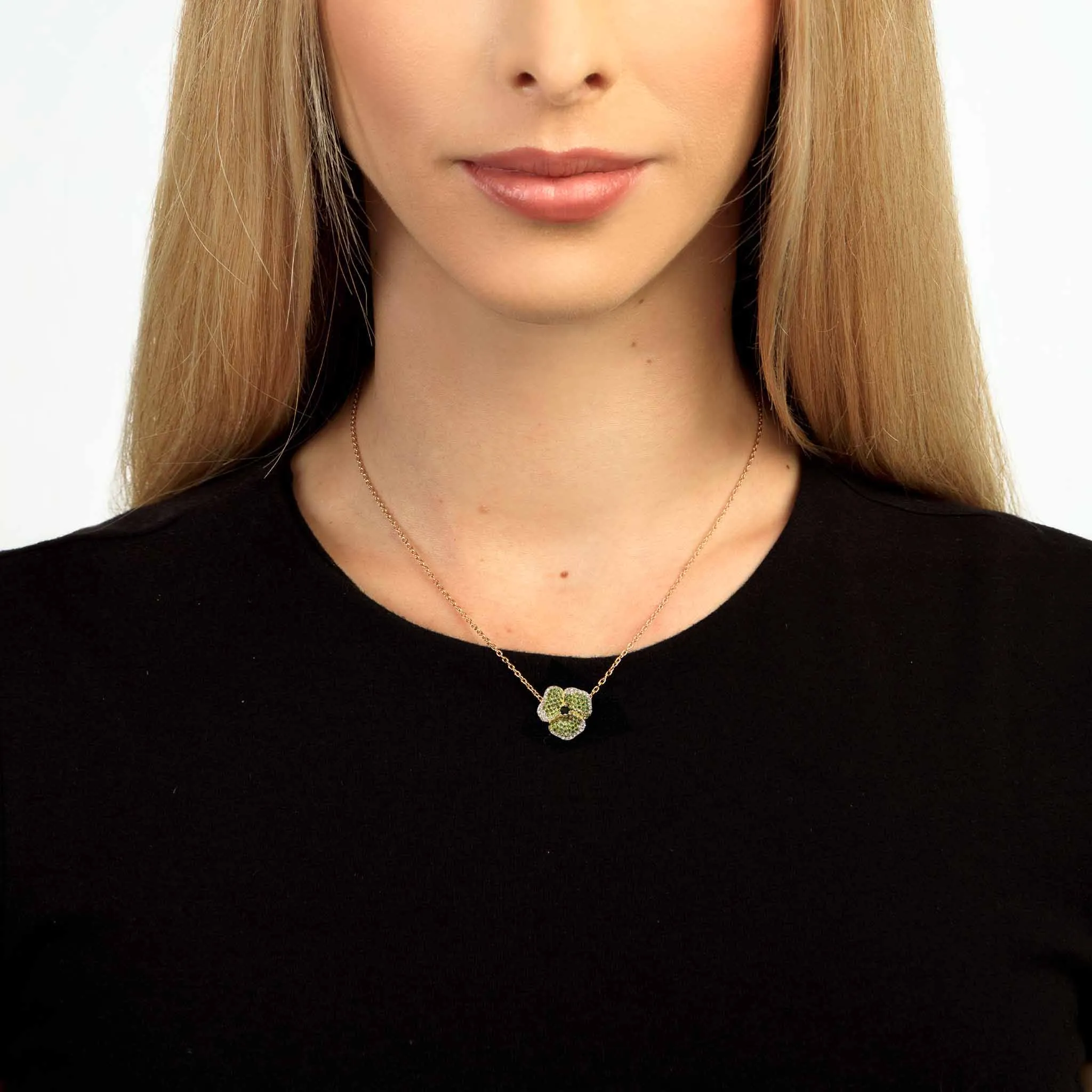 Bloom Small Flower Green Diamonds Necklace in Yellow Gold