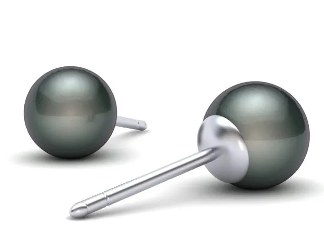 Classic Bostonian Pearl Earrings