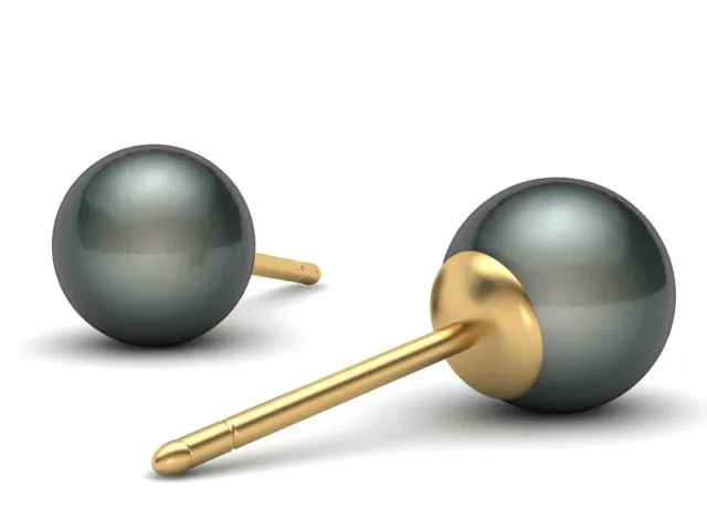 Classic Bostonian Pearl Earrings