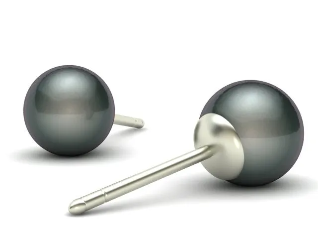 Classic Bostonian Pearl Earrings