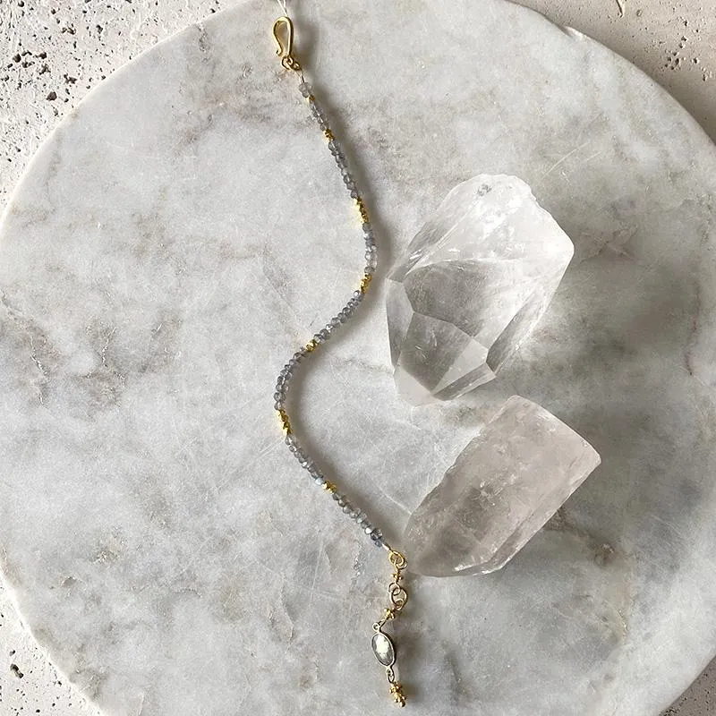 Delicate Labradorite Bracelet