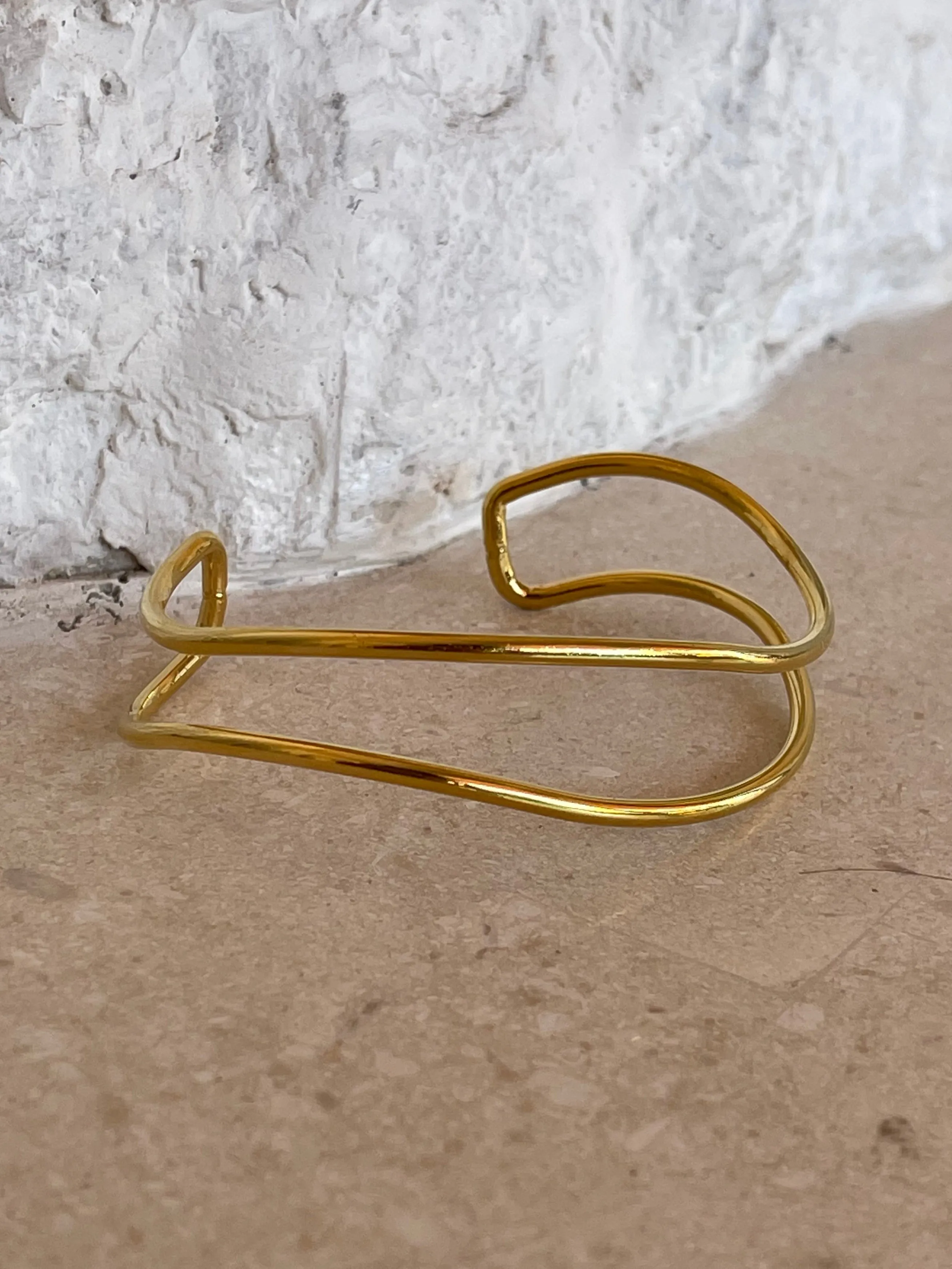Ezra Wave Cuff Bangle