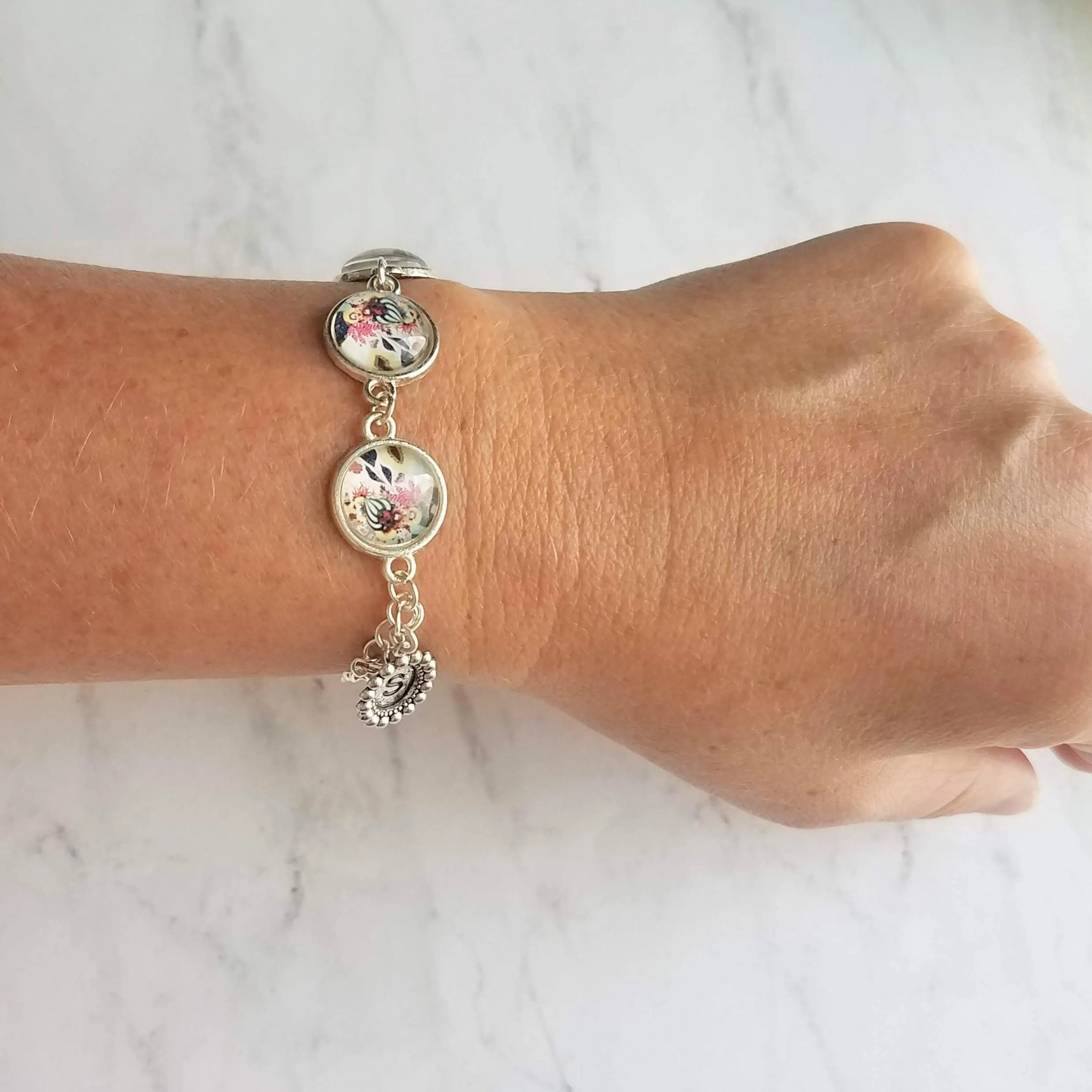 Floral Bracelet, mothers day bracelet, personalized bracelet, initial bracelet, initial charm, silver floral bracelet, mom monogram bracelet