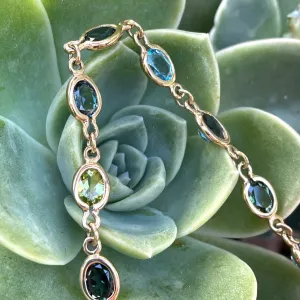 Green and Blue Ombre Gemstone Bracelet in Yellow Gold
