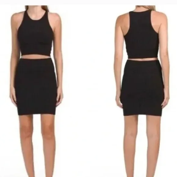 House of Harlow 1960 | Ribbed Knit 2-Piece Set Crop Tank &amp; Bodycon Skirt