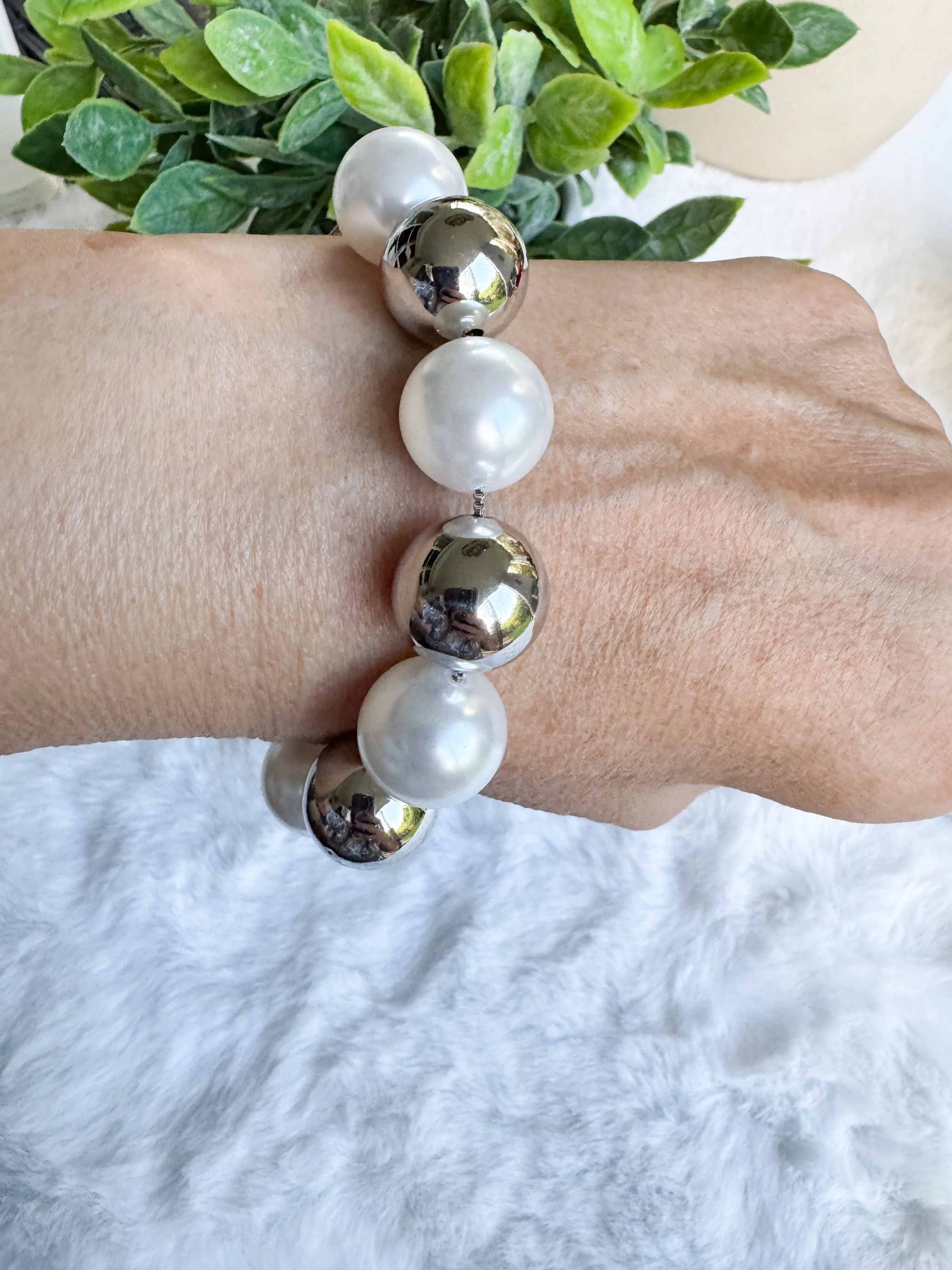 Luxe Sphere bracelet