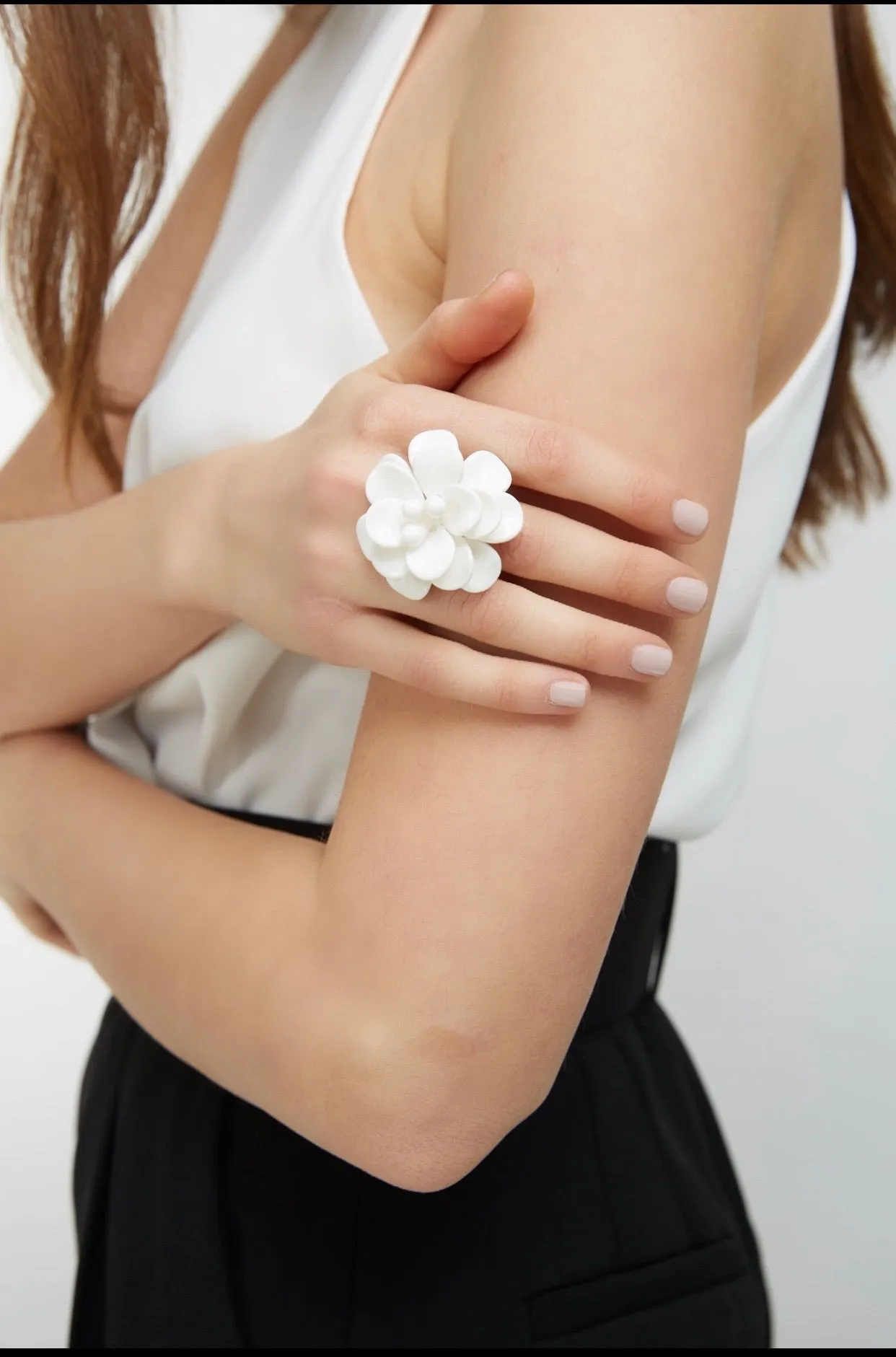 Mediterranean White Hibiscus Silk Effect Adjustable Ring