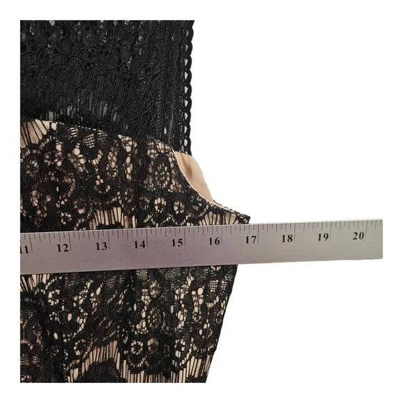 Nanette Lapore Ramona Black Lace Double V Neck Dress Size 8 Black