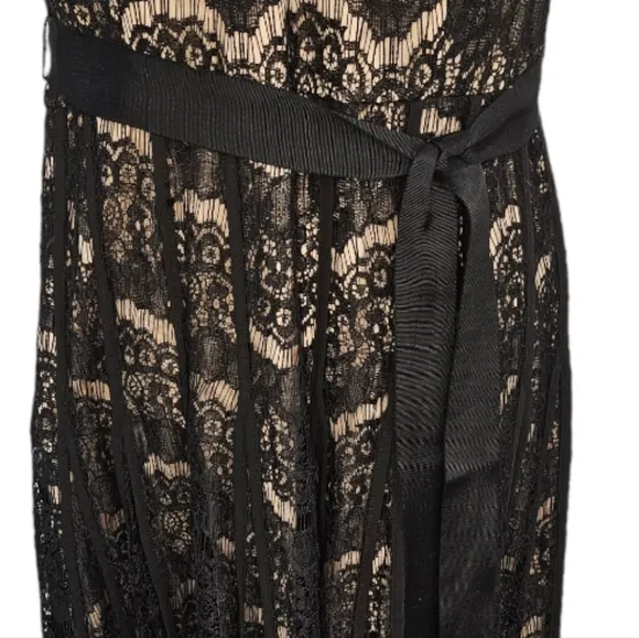 Nanette Lapore Ramona Black Lace Double V Neck Dress Size 8 Black