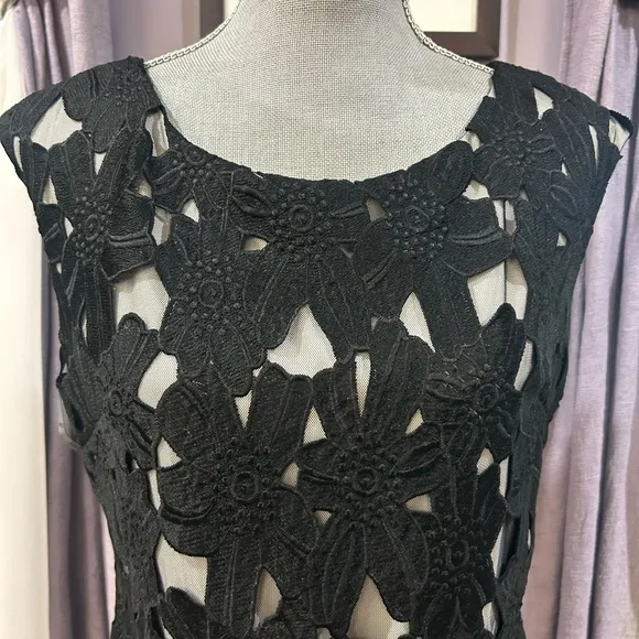 NWT Vera Wang Floral Midi Dress