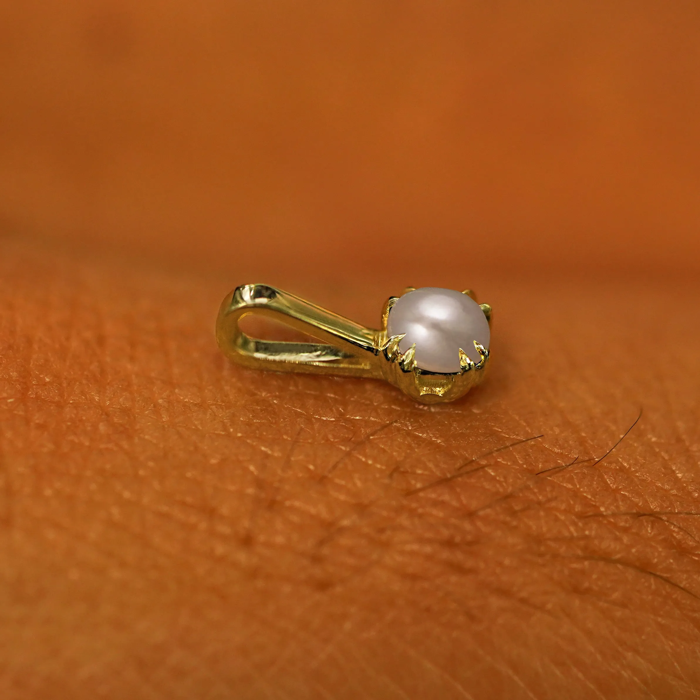 Pearl Charm