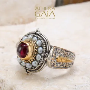 Pearl Fountain Soft Square Ring