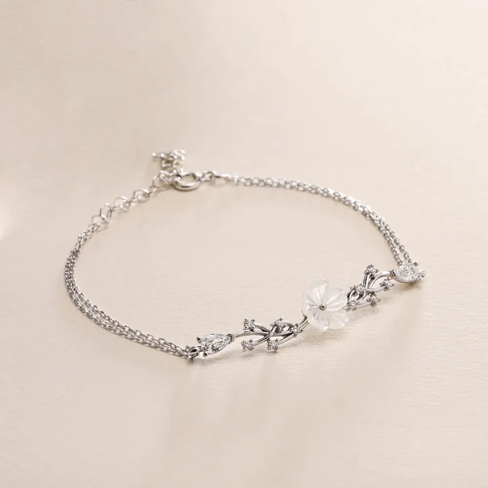 Petite Magnolia Flower Bracelet Rose Gold Plated Chain