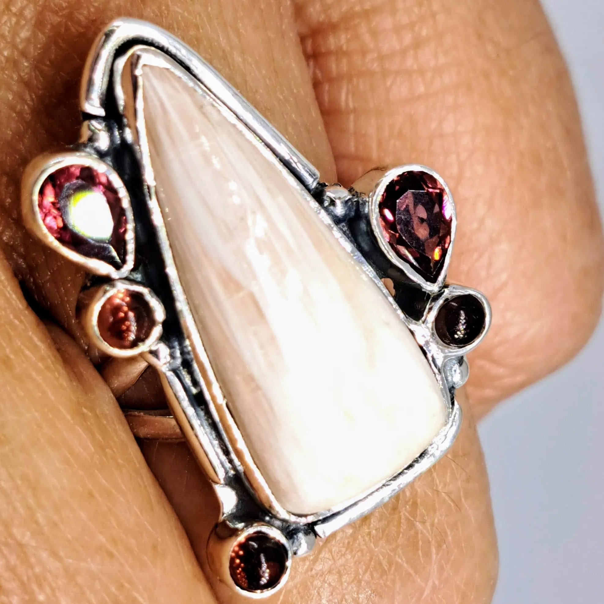 "Flamingo Feather" Sz 7 Ring - Scolecite, Garnet, Sterling