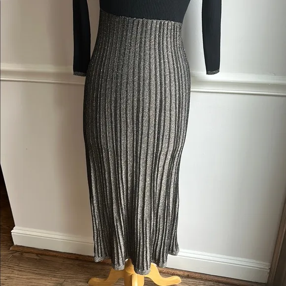Saks Fifth Avenue Pleated Pencil Midi Dress Black Gold Metallic XS NWT